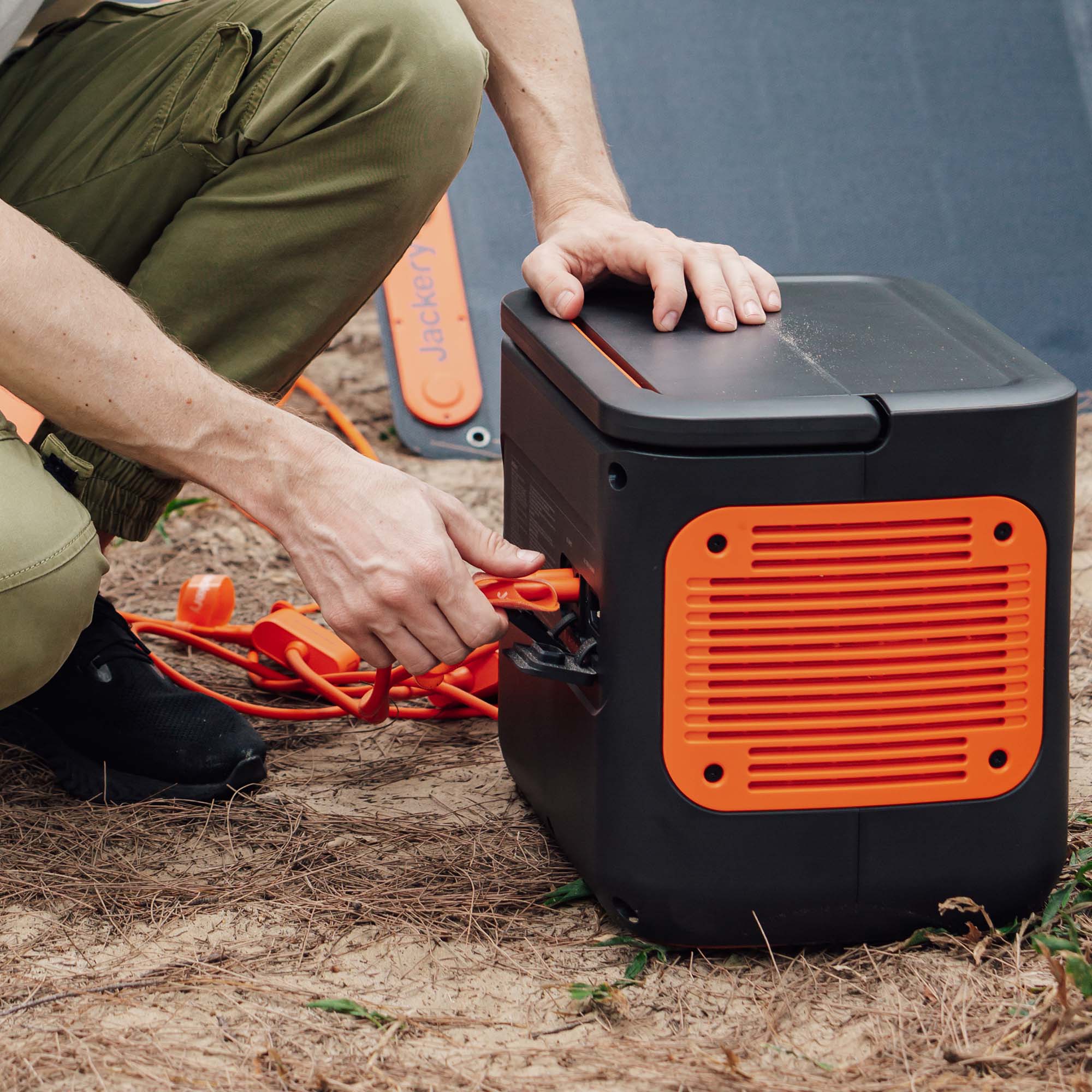 Jackery Solar Panel Connector Kit for Portable Power Stations - Durable & Weatherproof